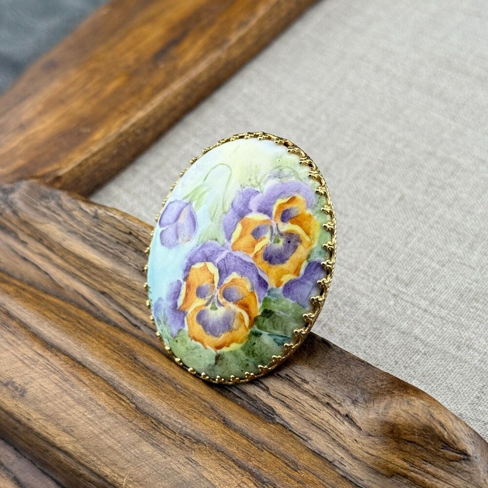 Vintage Oval Hand Painted Porcelain Brooch Pansy Flowers Gold-tone 2"